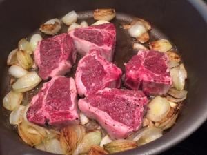 lamb loin onions